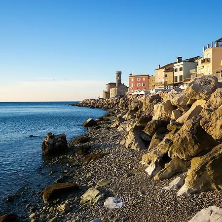 Semesterbostad Amazing View Piran