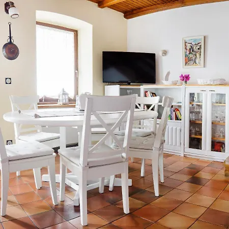 Amazing View بيت للعطل بيران